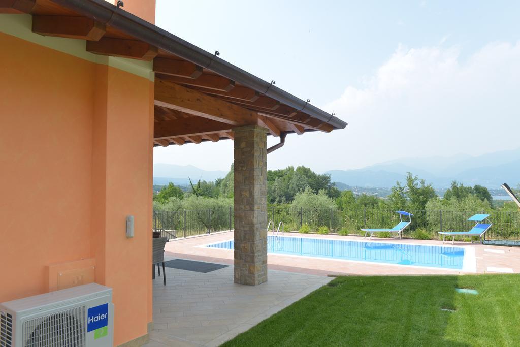 Villa Artemia Manerba del Garda Bilik gambar