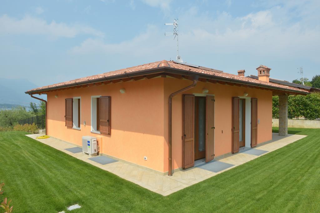 Villa Artemia Manerba del Garda Bilik gambar