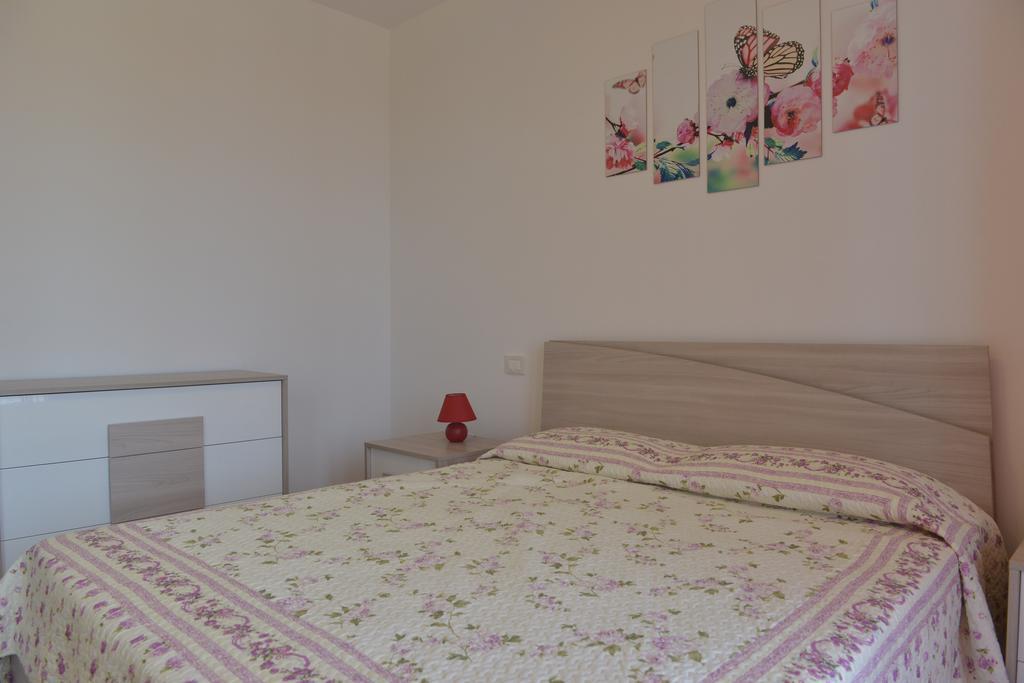 Villa Artemia Manerba del Garda Bilik gambar