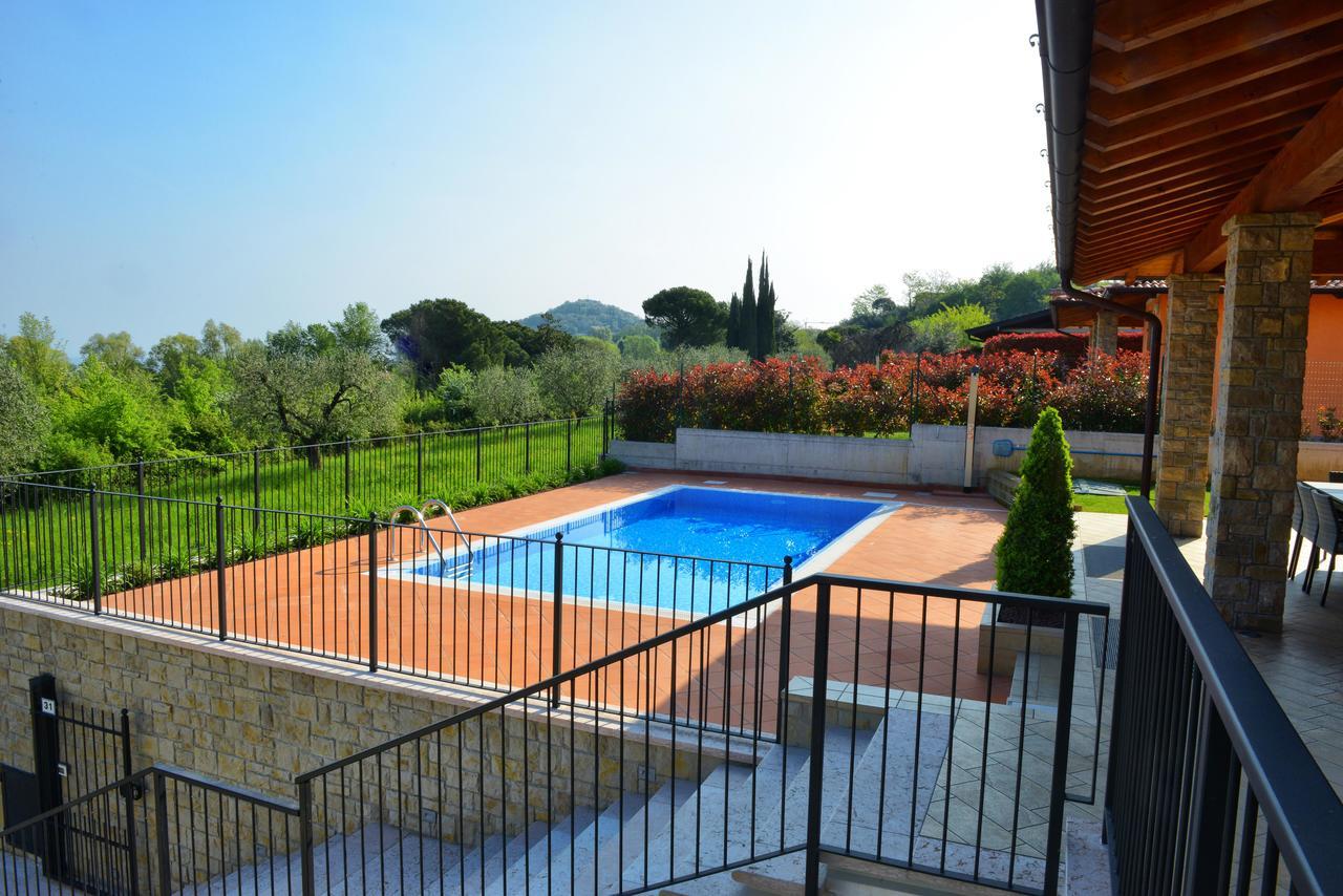 Villa Artemia Manerba del Garda Luaran gambar