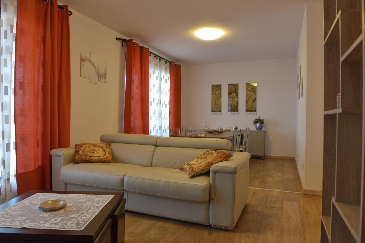Villa Artemia Manerba del Garda Luaran gambar