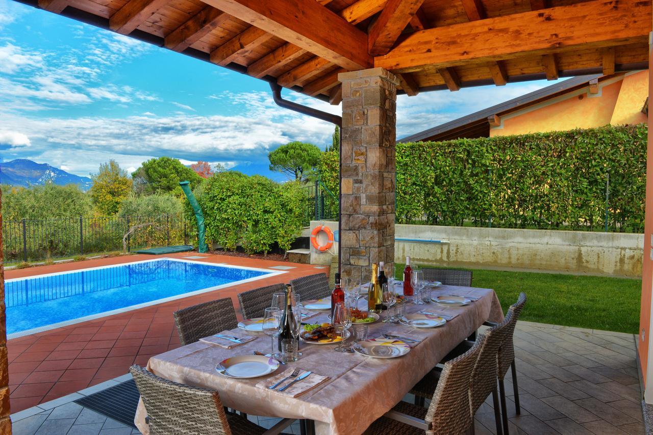 Villa Artemia Manerba del Garda Luaran gambar